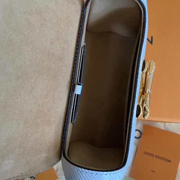 Louis Vuitton Twist Pm - Picture 12 of 13